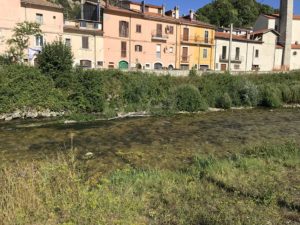 Tratto di pesca a mosca vicino al Ponte della Maddalena